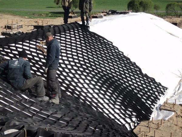 Photo of Правильный монтаж объемной георешетки